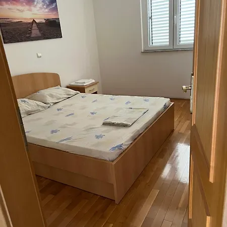 Tija * Makarska