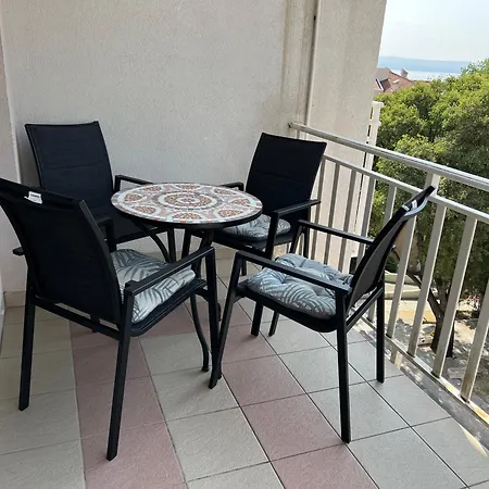 Tija Apartment *